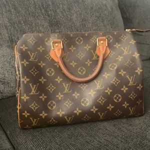 SOLD Louis Vuitton Speedy 30